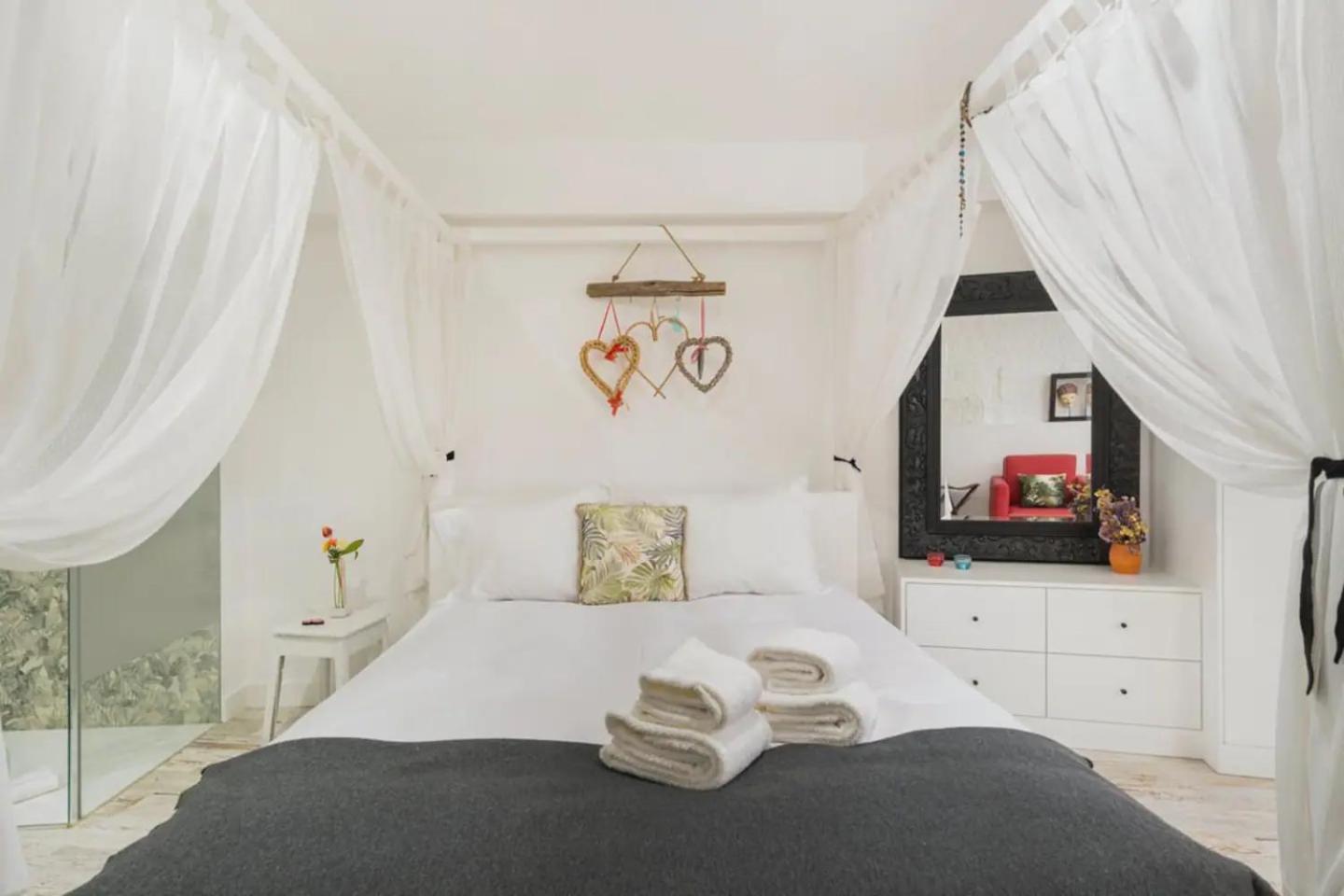 Casa Velhinha - Design, Culture And Comfort In Guimaraes Bagian luar foto