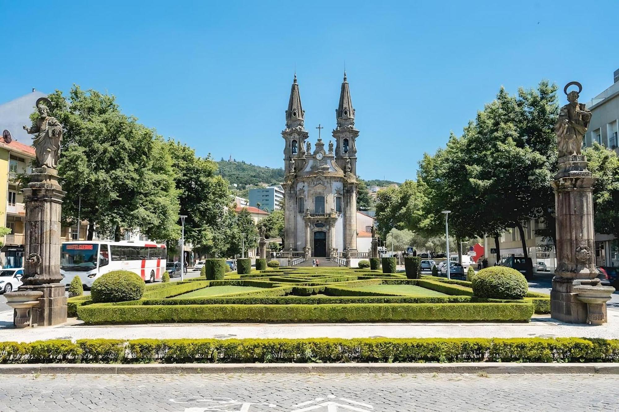 Casa Velhinha - Design, Culture And Comfort In Guimaraes Bagian luar foto